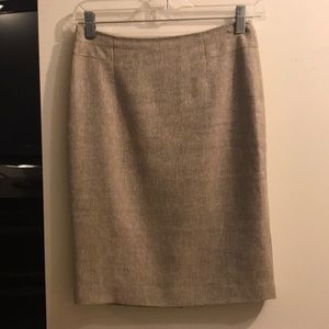 Ann Taylor 0 petite cream pencil skirt